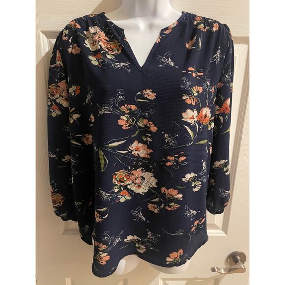 Fun2Fun Tops - Fun2Fun Navy Floral Blouse – Size S